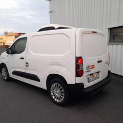 Toyota Proace City BUSINESS MEDIUM 1.2L 110 VVT-i BVM6 occasion - Mouilleron-le-Captif - photo 2/8
