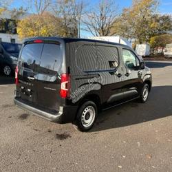 Peugeot Partner FGN DIESEL 100 CH M MANUELLE occasion - Mouilleron-le-Captif - photo 2/10