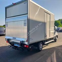 Iveco Daily CC 35 C 16H EMP 4100 QUAD-TOR BVM6 occasion - Mouilleron-le-Captif - photo 3/11