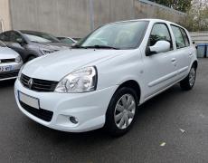 Renault Clio Campus 2 Sainte-Luce-sur-Loire