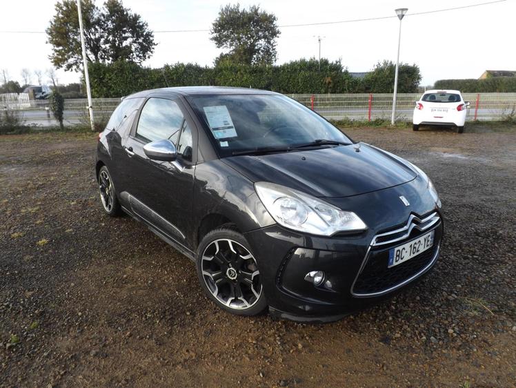 Ds DS3  - Sport Chic - 6 800 €
