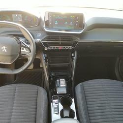 Peugeot 208 Style 50 kWh 136ch occasion - Co&euml;x - photo 3/9