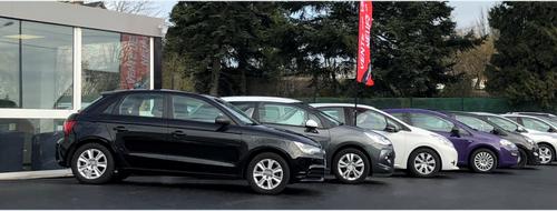 Informations: AUTOMOBILES DE A à Z  LAVAL