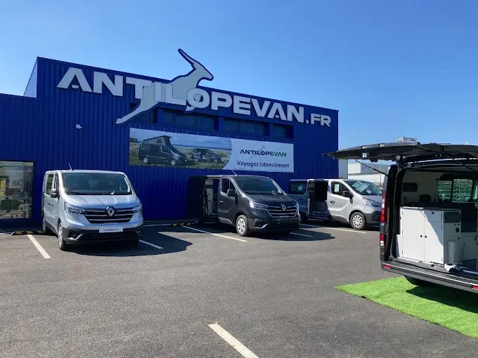 ANTILOPE VAN RENNES - 62 rue de la Perrière &agrave; Melesse (35)