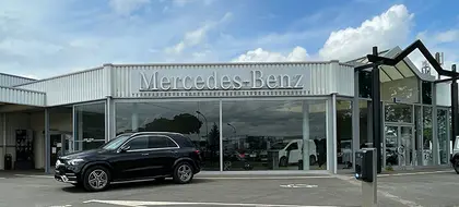 Informations: MERCEDES AVERMES