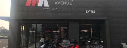 Informations: MOTORS AVENUE LANDIVISIAU