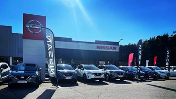 NISSAN CARPENTRAS