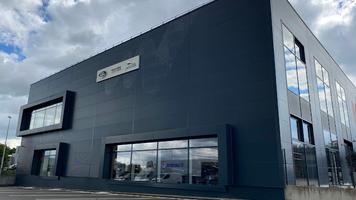 JAGUAR LAND ROVER – PARK LANN AUTOMOBILES