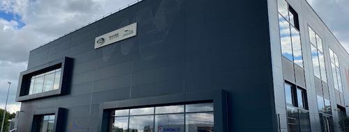 Informations: JAGUAR LAND ROVER – PARK LANN AUTOMOBILES