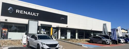 Informations: RENAULT CARPENTRAS