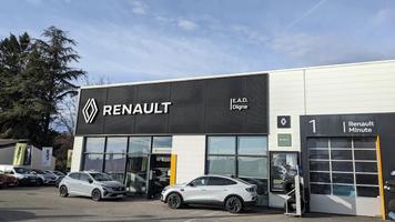 RENAULT DIGNE LES BAINS