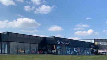 RENAULT DINAN - CAR LOVERS