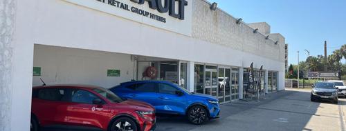 Informations: RENAULT HYERES