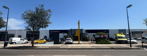 Informations: RENAULT ORANGE