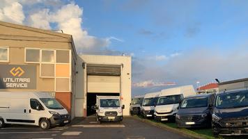 UTILITAIRE SERVICE PARIS