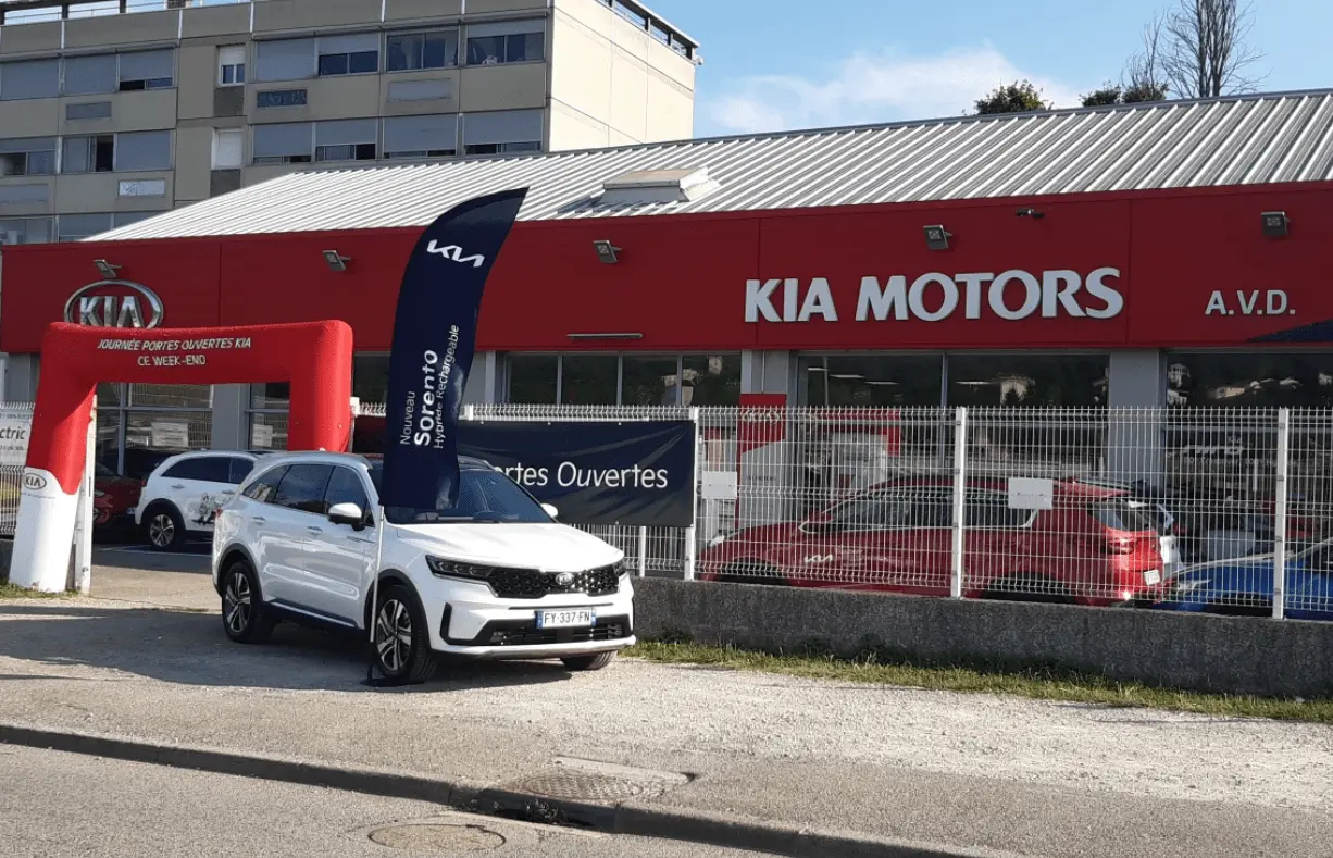 VIENNE ELITE MOTORS - 35 QUAI CLAUDE BERNARD &agrave; VIENNE (38)