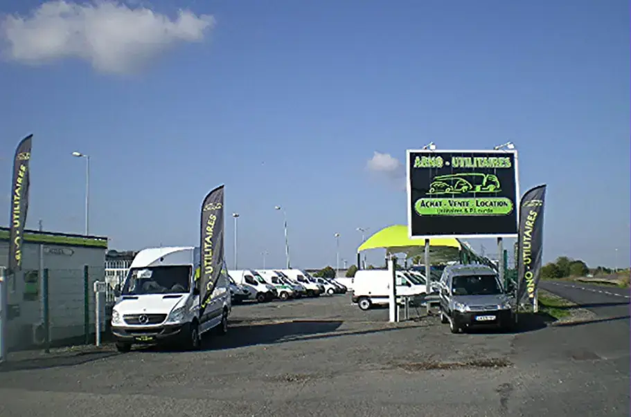 ARNO UTILITAIRES - 177 Rue du Poirier &agrave; CARPIQUET (14)