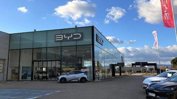 BYD VALENCE