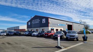 L&M SERVICES AUTO