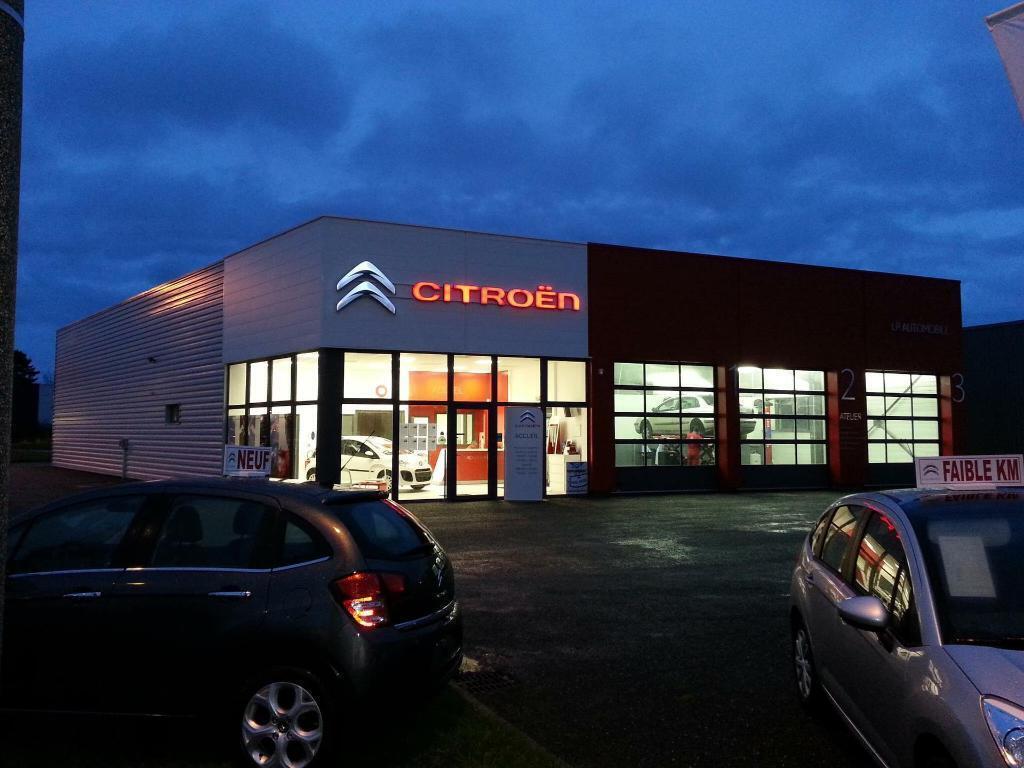 LP AUTOMOBILE - 15 RUE ALAIN BOMBARD &agrave; PLOUGASTEL DAOULAS (29)