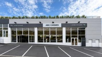 LAND ROVER Pautric Cannes