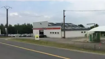 R AUTOMOBILES