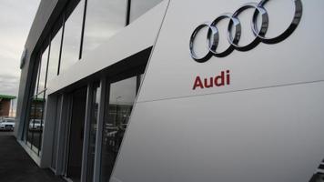 AUDI CHARTRES - CAR LOVERS