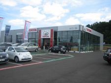 Informations: TOYOTA DREUX - CAR LOVERS