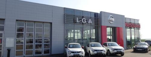 Informations: NISSAN CHARTRES - CAR LOVERS