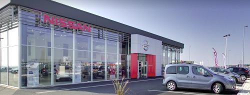 Informations: NISSAN MG MITSUBISHI NIORT