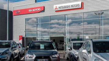 KIA MITSUBISHI  CARCASSONNE
