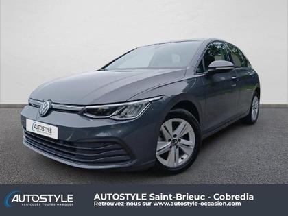 Volkswagen Golf 8 - 1.0 eTSI OPF 110ch Life Plus DSG7 - 21 980 €