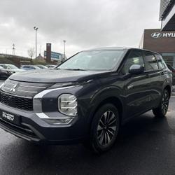 Mitsubishi Outlander 2.4 PHEV 306ch Invite+ 4WD MY26 Tr&eacute;gueux