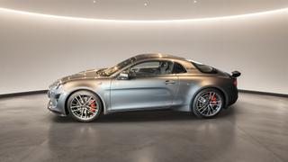 Alpine A110  - photo 1