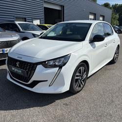 Peugeot 208 100 S&S Allure Attelage Saint-Savin