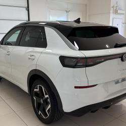 Volkswagen T-Roc T-Roc 1.5 eTSI EVO2 Hybrid 150 ch DSG7 R-Line Besan&ccedil;on