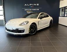 Porsche Panamera Saint-Grégoire