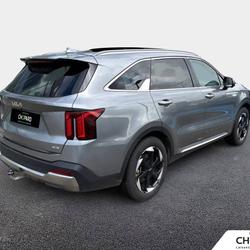 Kia Sorento Sorento 1.6 T-GDi 215ch Hybride 7 pl BVA6 4x2 Premium Besan&ccedil;on