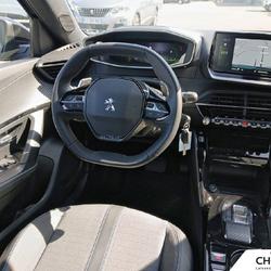 Peugeot 2008 2008 PureTech 130 S&S EAT8 Allure Pack Chaumont