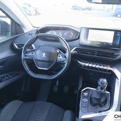 Peugeot 5008 PureTech 130ch S&S BVM6 Style occasion - Chaumont - photo 2/33