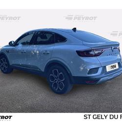 Renault Arkana Arkana E-Tech hybride 145 - 22 Techno Saint-G&eacute;ly-du-Fesc