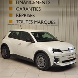 Renault R5 E-Tech Renault 5 E-Tech Electrique 120 ch autonomie urbaine Evolution Morlaix
