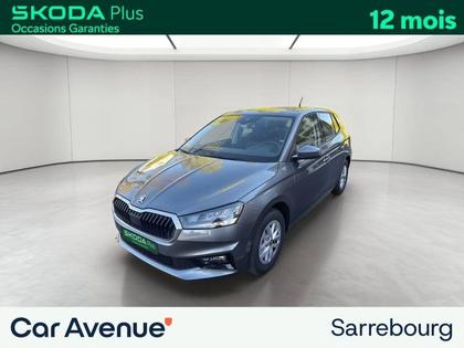 Skoda Fabia - Fabia 1.0 TSI 95 Selection / APP Connect / Caméra / Kessy Full - 17 389 €