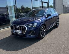 Audi Q3 - Q3 35 TFSI 150 S tronic 7 S line / APP Connect / GPS / Caméra / Sièges Chauffants / Jantes 19" - 27 989 €
