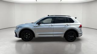 Volkswagen Tiguan  - photo 1