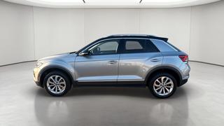 Volkswagen T-Roc  - photo 1