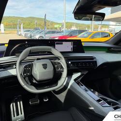 Peugeot 3008 Electrique 230 ch Grande autonomie 97 kWh GT occasion - Brignoles - photo 2/26