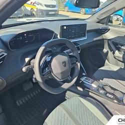 Peugeot e-2008 2008 Electrique 54 kWh 156 ch Allure Brignoles