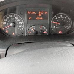 Peugeot Boxer BOXER TOLE 3.5 T L3H3 BLUEHDI 140 S&S BVM6 Lesm&eacute;nils