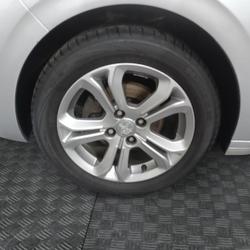 Peugeot 208 1.4 HDi FAP Style 5p Lesm&eacute;nils